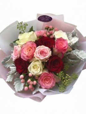 Florist Choice of 12 Roses